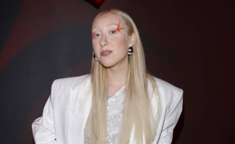 Autografy, uściski i wspólne zdjęcia. Tak wyglądało spotkanie Luny z fanami [FOTO]