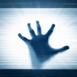 Na tych filmach ciąży klątwa. Zastanów się, zanim je obejrzysz! [WIDEO]