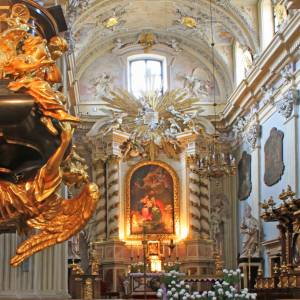 Niedziela Wielkanocna. Msza święta w telewizji. Gdzie oglądać mszę w TV? Transmisja na żywo z nabożeństwa                          