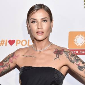 Karolina Gilon pokazała, jak wygląda bez makijażu. Modelka zachwyca w naturalnym wydaniu! [ZDJĘCIA]