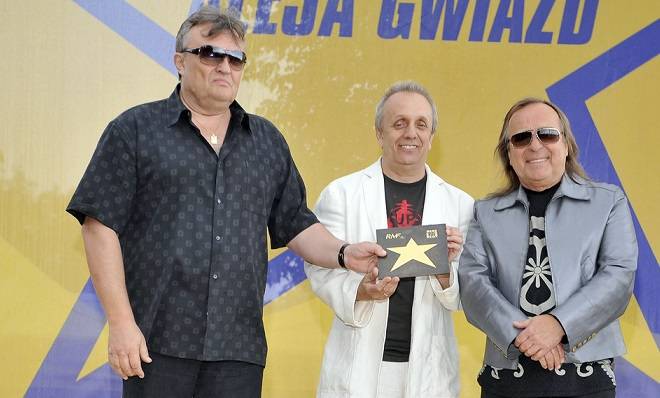 Współzałożyciel Budki Suflera, Romuald Lipko choruje na raka. Zespół zwrócił się do fanów z prośbą