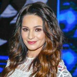 Ewelina Lisowska postawiła na lateks i cekiny. Pokazała taneczne ruchy w stylizacji z pazurem!