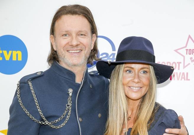 Radosław Majdan pokazał mamę! Internauci są zachwyceni. "Jaka młoda babcia" [ZDJĘCIE]