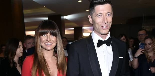 Anna Lewandowska na prywatnym nagraniu z mężem. Tak świętują urodziny Roberta! [WIDEO]