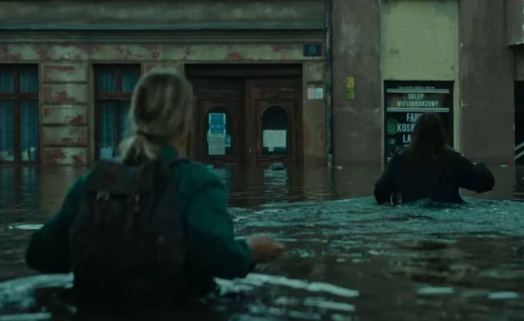 "Wielka Woda". Netflix wypuścił serial o Powodzi Tysiąclecia. Kto w nim zagrał? [WIDEO]