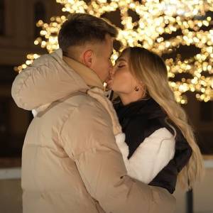 Wersow wydała świąteczną piosenkę! Utwór "Ktoś taki jak ty" ocenił Sylwester Wardęga [WIDEO]