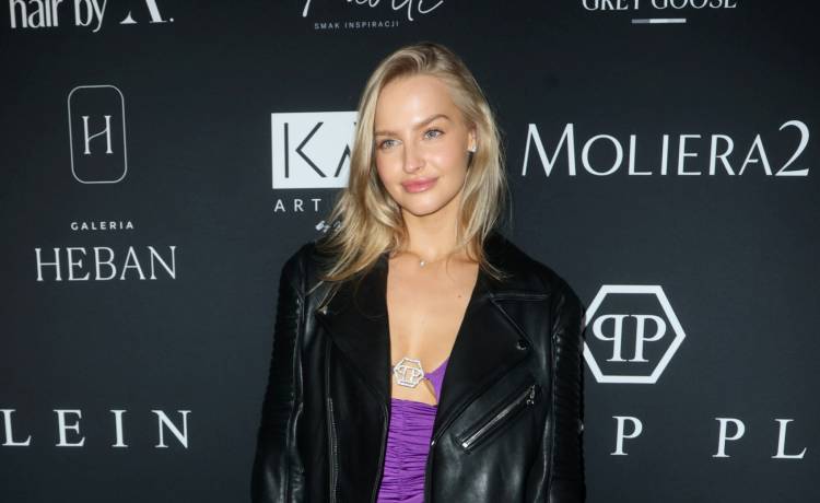 Karolina Pisarek zdradziła postanowienia noworoczne i zapozowała w stroju sportowym. Co za figura! [ZDJĘCIA]