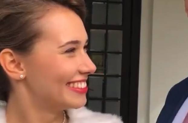 Marcelina Ziętek w białej sukni. Dziewczyna Żyły zaprasza na ślub! "Wszyscy czujcie się zaproszeni" [WIDEO]