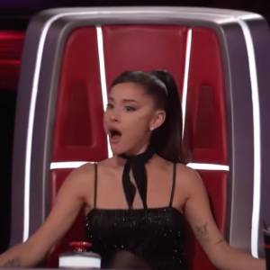 Ariana Grande w szoku: "Co jest z wami"?! Takiego występu w "The Voice" nikt się nie spodziewał [WIDEO]