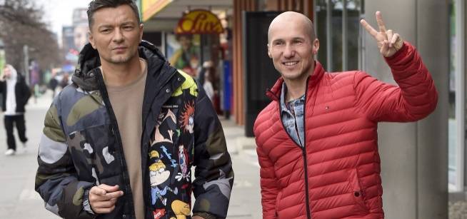 Mezo i Liber odgrzali hit sprzed 20 lat. "Aniele" w nowej wersji spodoba się słuchaczom?