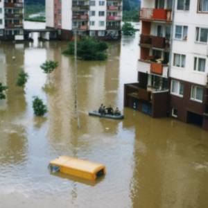 Netflix stworzy serial o powodzi tysiąclecia. Kiedy premiera "Wielkiej wody"?