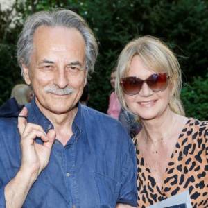 Plagi oszustw ciąg dalszy. Ofiarą jednego z nich padł mąż Grażyny Torbickiej