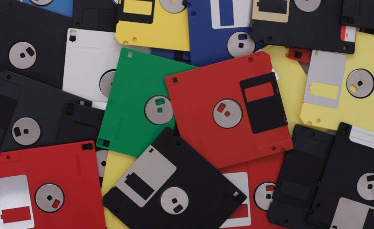 Dyskietki, fot. Shutterstock/Jirik V