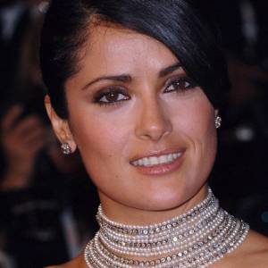 Salma Hayek w naturalnym wydaniu. 54-letnia aktorka zniewala 