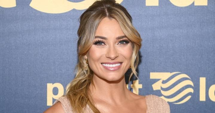 Marcelina Zawadzka i Ewa Wachowicz zrobiły sobie selfie! Dwie finalistki Miss Polonia na wspólnej fotografii