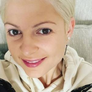 "Piękni i Młodzi". Magdalena Narożna spodziewa się dziecka? Piosenkarka komentuje doniesienia