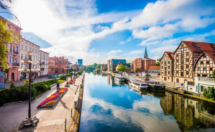 Nie tylko Kraków czy Warszawa. Zobacz, które miasto zachwyca Brytyjczyków