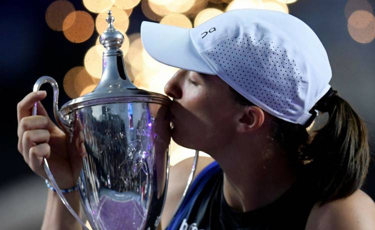 Sukienka Igi Świątek może być twoja. Licytacja już się zaczęła