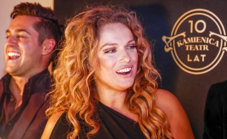 Joannie Liszowskiej oberwało się od fanów! Pokazała, jak wygląda przed i po zrobieniu makijażu