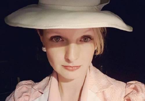 Aktorka znana z "M jak Miłość" bez stanika. Tak Ewelina Kudeń-Nowosielska korzysta z dobrodziejstw lata! [ZDJĘCIE]              