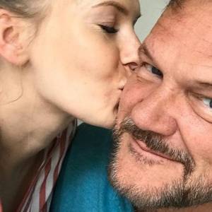 Edyta Pazura pokazała prywatne wiadomości od męża. Fani zachwyceni reakcją aktora!