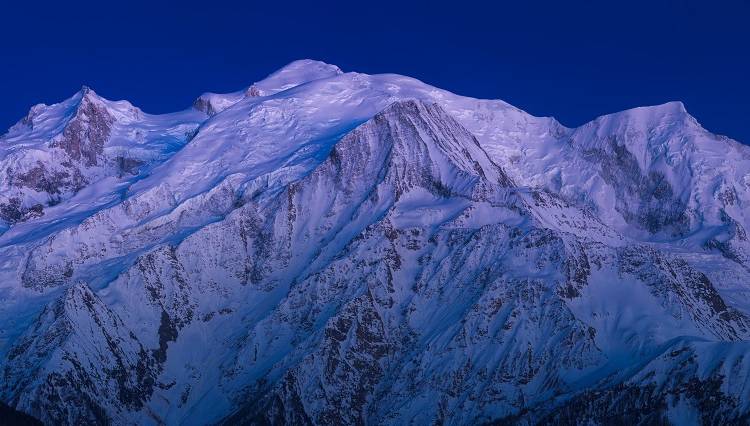 Zaskakujące doniesienia naukowców! Mont Blanc "skurczył się" o niemal metr