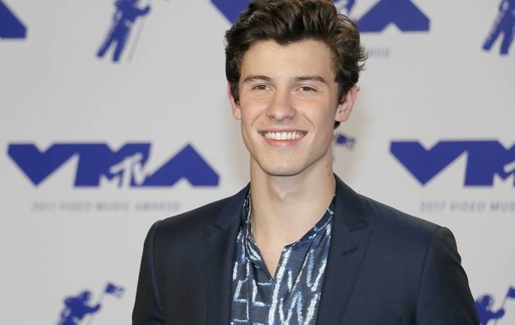 Shawn Mendes w kampanii marki Calvin Klein! Jak przystojny wokalista wypadł na sesji?                                                          