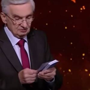 Takiej walki w finale "Jeden z dziesięciu" jeszcze nie było. Tadeusz Sznuk nie krył podziwu! [WIDEO]