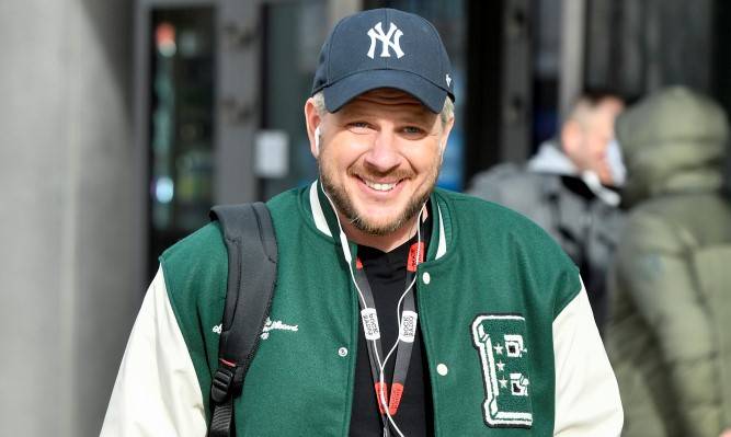 Nieoczekiwany obrót spraw. Filip Chajzer musiał poprosić fanów o pomoc