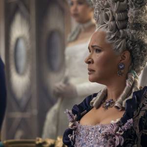 Kontuzja przekreśliła jej sportowe marzenia. Dziś jest gwiazdą „Bridgertonów”!