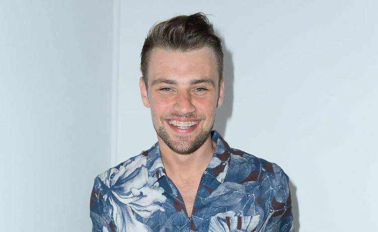 fot. East News/TRICOLORS