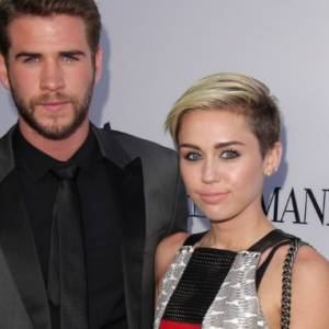 Miley Cyrus "Slide Away". Najnowsza piosenka wokalistki jest o rozstaniu z mężem?