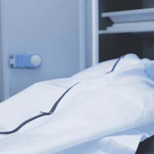 Lekarze uznali go za zmarłego. Niedługo później w kostnicy słychać było chrapanie