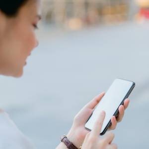 Wiele aplikacji ma dostęp do twoich danych! Jak to sprawdzić na telefonie marki Samsung?