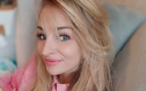 "Ślub od pierwszego wejrzenia". Anita pokazała zdjęcia ze szpitala. Na świat przyszła córka pary znanej z kontrowersyjnego show