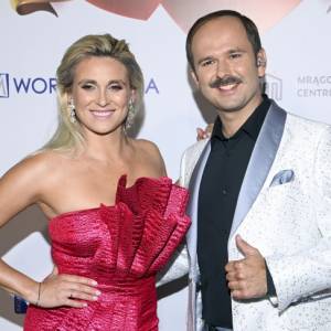 Kajra pozuje w czerwonej bieliźnie. Podgrzała atmosferę jak nigdy [ZDJĘCIE]