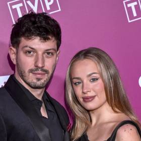 Gąsiewska i Sołtysiewicz razem w TVP. Tak pozowali fotoreporterom 