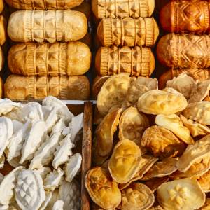 Czy oscypek może musi leżeć w lodówce? Producenci wyjaśniają, jak przechowywać góralskie sery