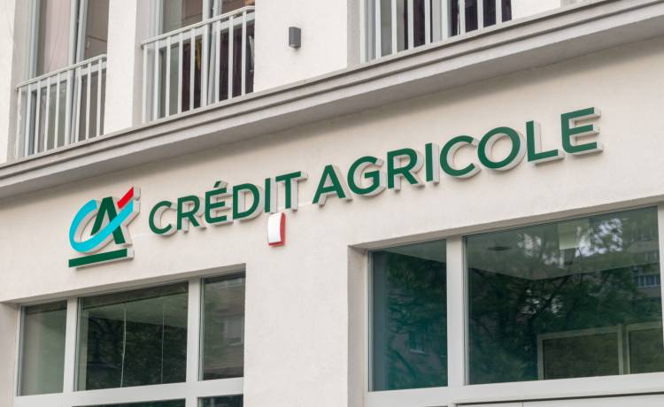 Credit Agricole ostrzega swoich klientów, fot. Shutterstock