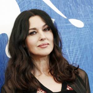 Monica Bellucci intymnie z inną aktorką. 56-latka pozuje w bieliźnie i skórze [FOTO]