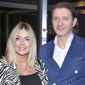 Małgorzata Rozenek-Majdan podkreśliła brzuch obcisłym kostiumem. Gwiazda trenuje w zaawansowanej ciąży