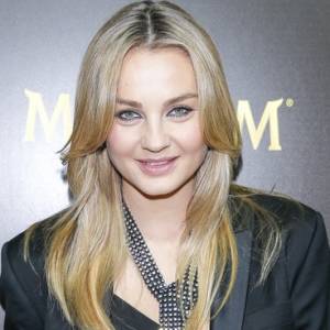 Małgorzata Socha wrzuciła do sieci zdjęcie z mamą. Rodzinny kadr skradł serca internautów