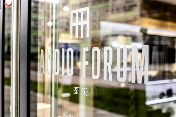 Odkryj jubileuszową kolekcję Centennial Collection w Bang & Olufsen w Warszawie