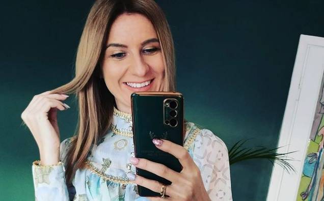 Sara z "Rolnik szuka żony" została mamą! Pokazała nowe zdjęcie z maluchem. "Już w pełnym składzie"