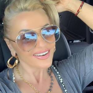 Antek Królikowski na zdjęciu z Królową Życia. "Cudowny chłopak i tak serdeczny" - twierdzi Dagmara Kaźmierska