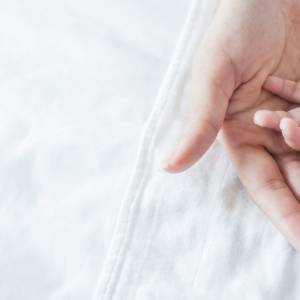 Wyjątkowy poród w Indiach. Dziecko jest uważane za reinkarnację bogini