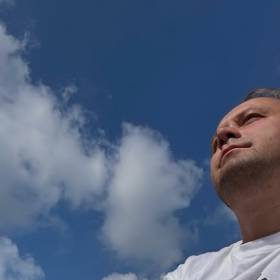 Adrian ze „Ślubu od pierwszego wejrzenia” choruje na glejaka. Przekazał nowe wieści o leczeniu                     