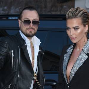 Baronowie poszli z synem na spacer. Zostali zaatakowani. "Dzisiaj spotkała nas przykra sytuacja"