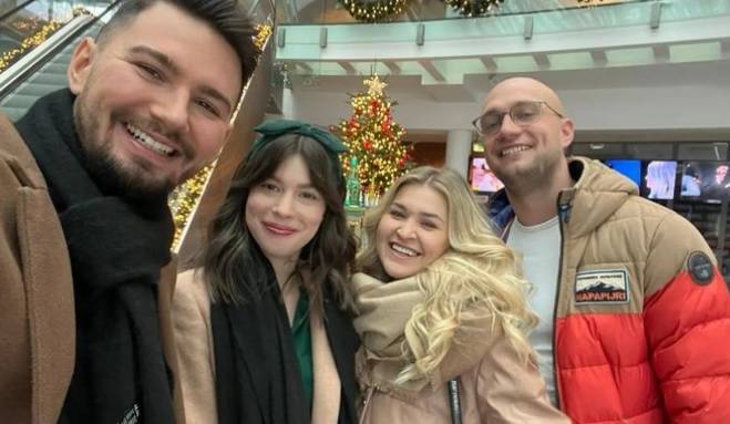 Pocałunek Katarzyny i Tomka z "Rolnik szuka żony" uchwycony w kadrze. Zakochani dali się ponieść chwili! [ZDJĘCIA]