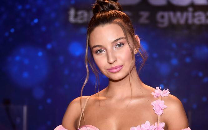 Julia Wieniawa, jakiej jeszcze nie widzieliście! Aktorka zachwyca!